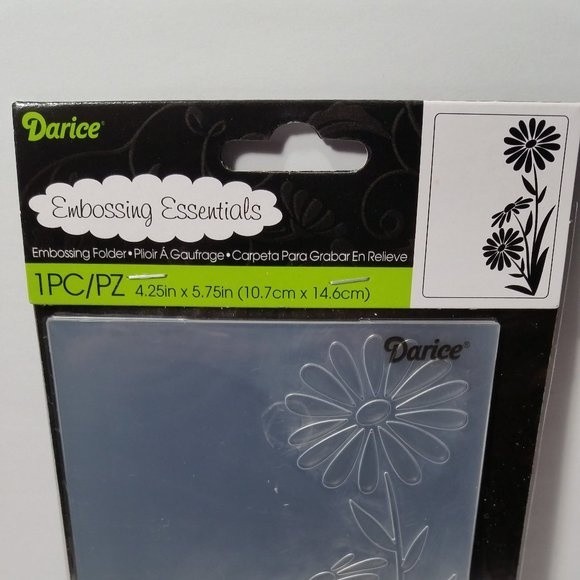 Darice Embossing Folder Large Daisy Flower Scrapbook Paper Crafts Cards - Picture 2 of 6